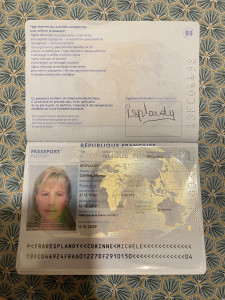 PASSEPORT.jpg